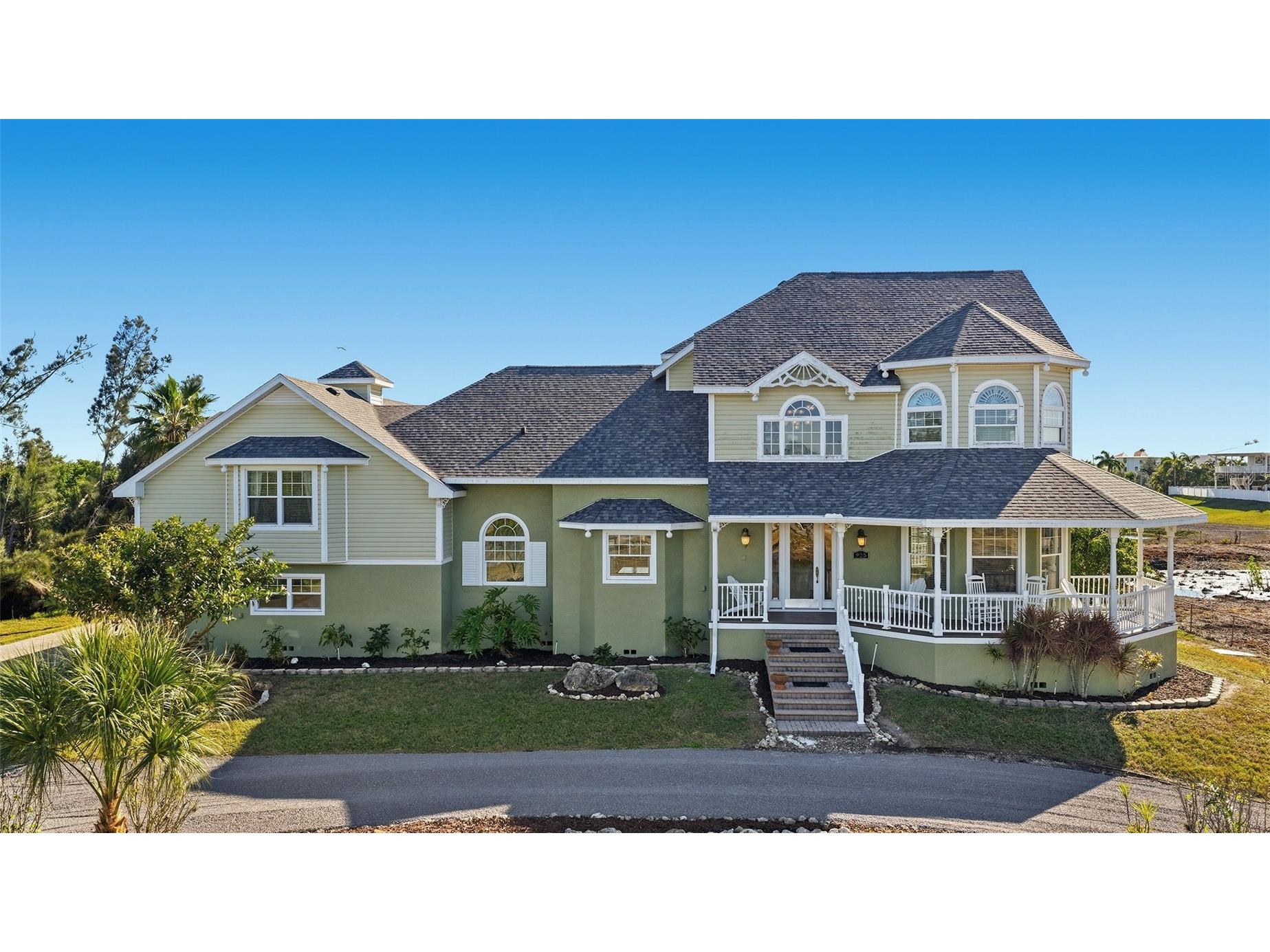 925 Bayshore Drive Terra Ceia FL 34250 A4686443 image10