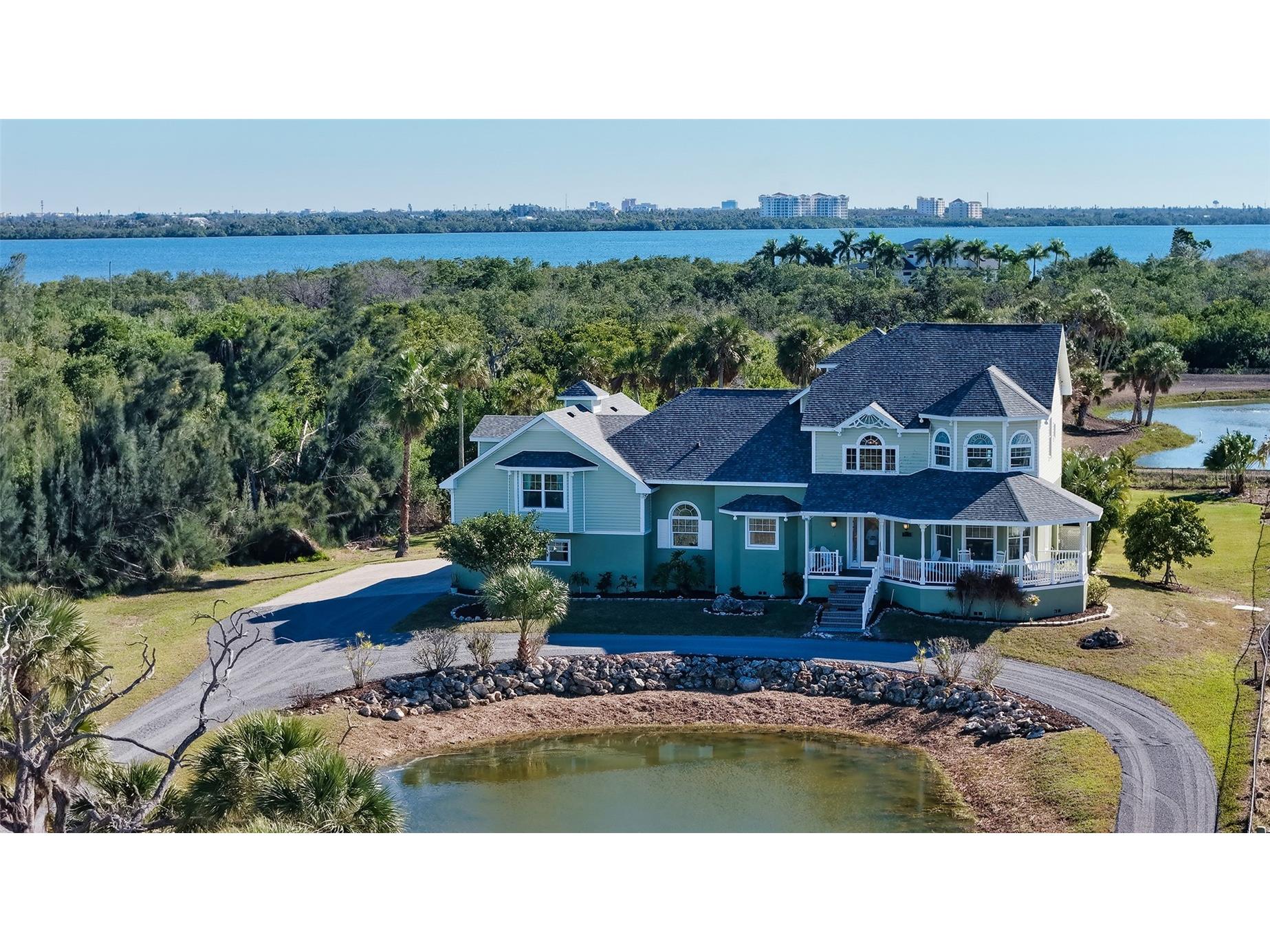 925 Bayshore Drive Terra Ceia FL 34250 A4686443 image2