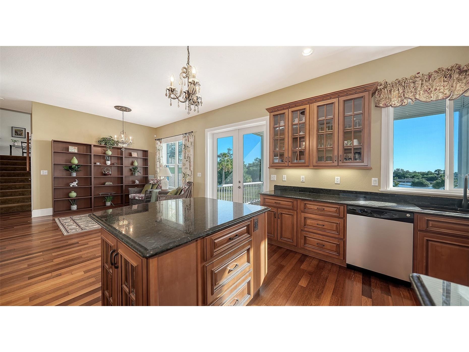 925 Bayshore Drive Terra Ceia FL 34250 A4686443 image31