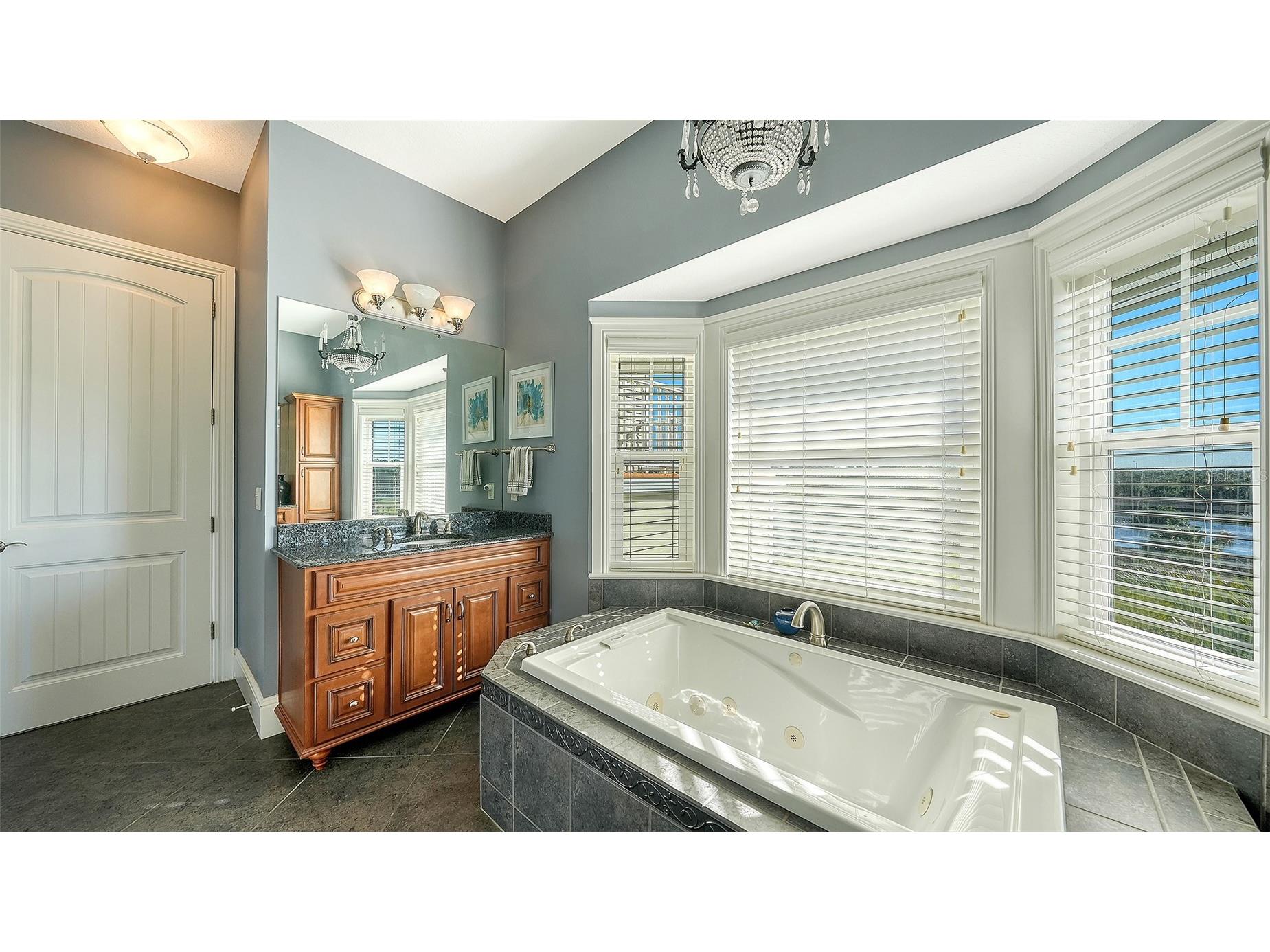 925 Bayshore Drive Terra Ceia FL 34250 A4686443 image37