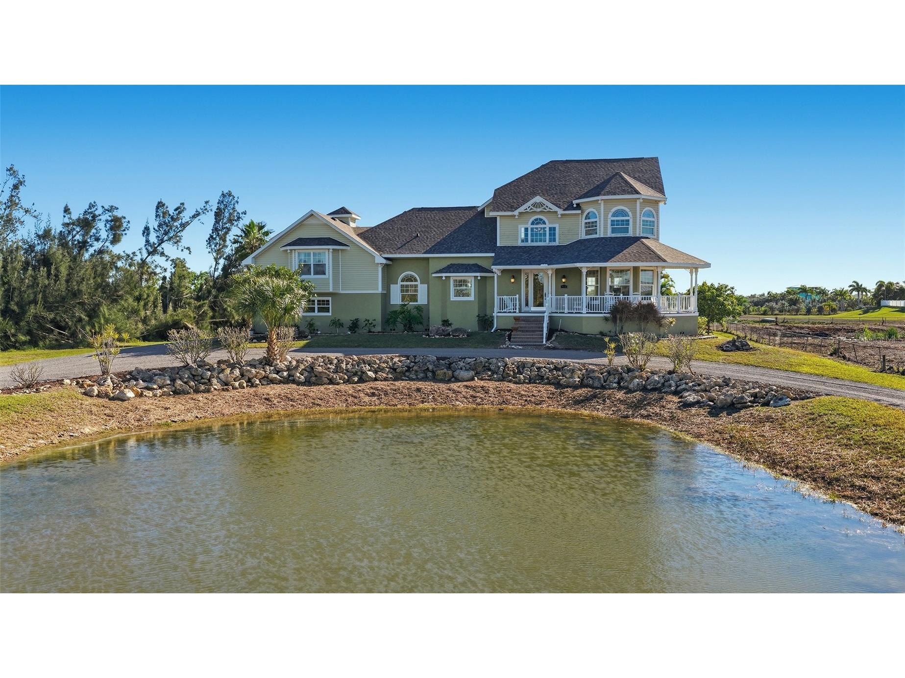 925 Bayshore Drive Terra Ceia FL 34250 A4686443 image9