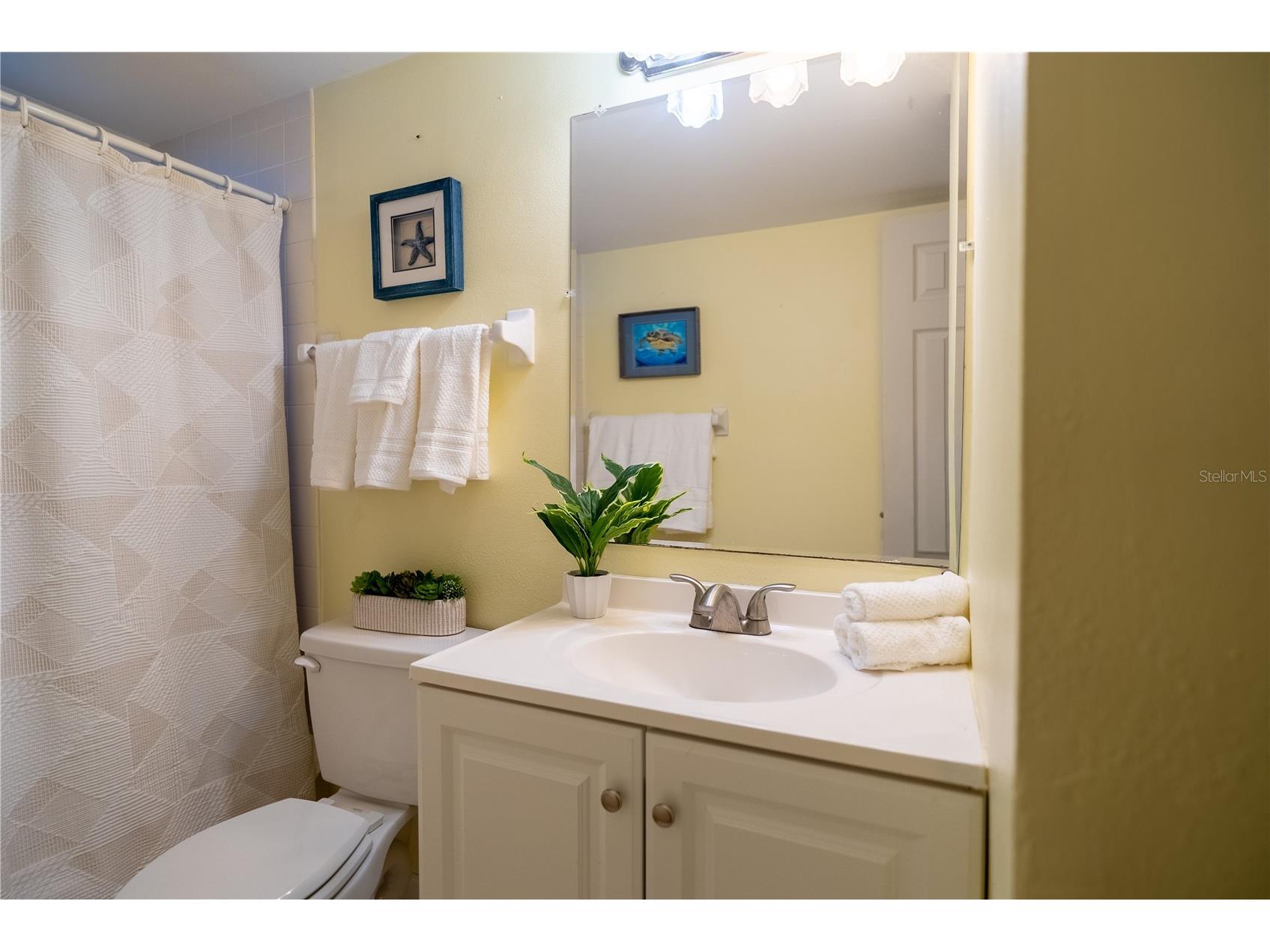 925 Beach Road #107 Sarasota FL 34242 A4687498 image16