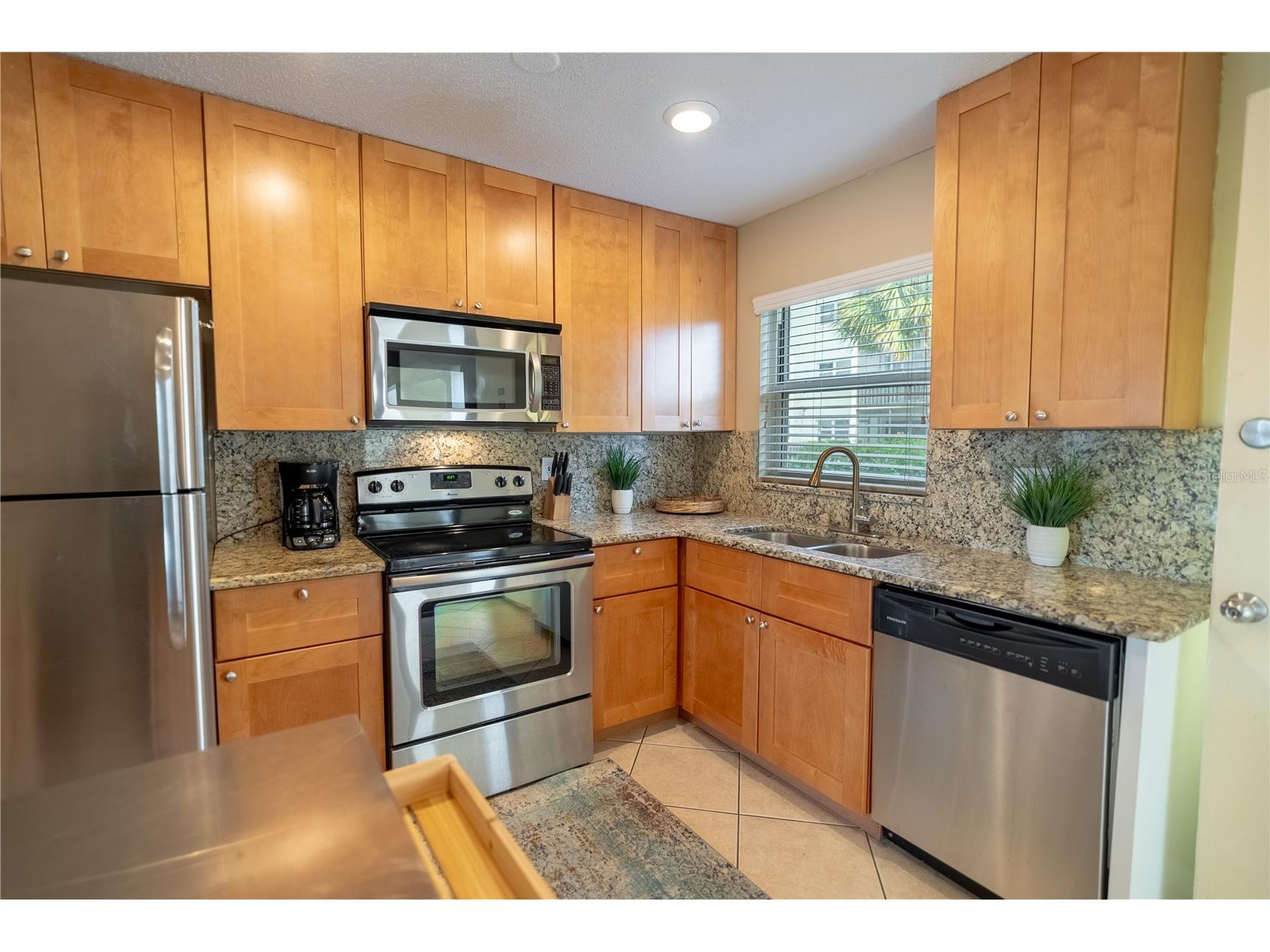 925 Beach Road #107 Sarasota FL 34242 A4687498 image6