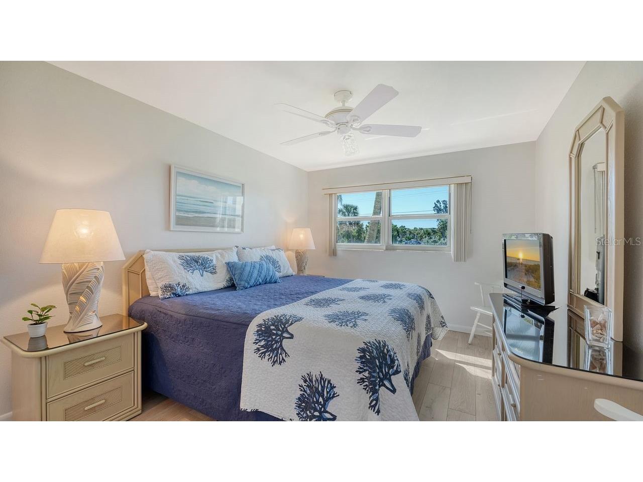 925 Beach Road #109 Sarasota FL 34242 A4665443 image25