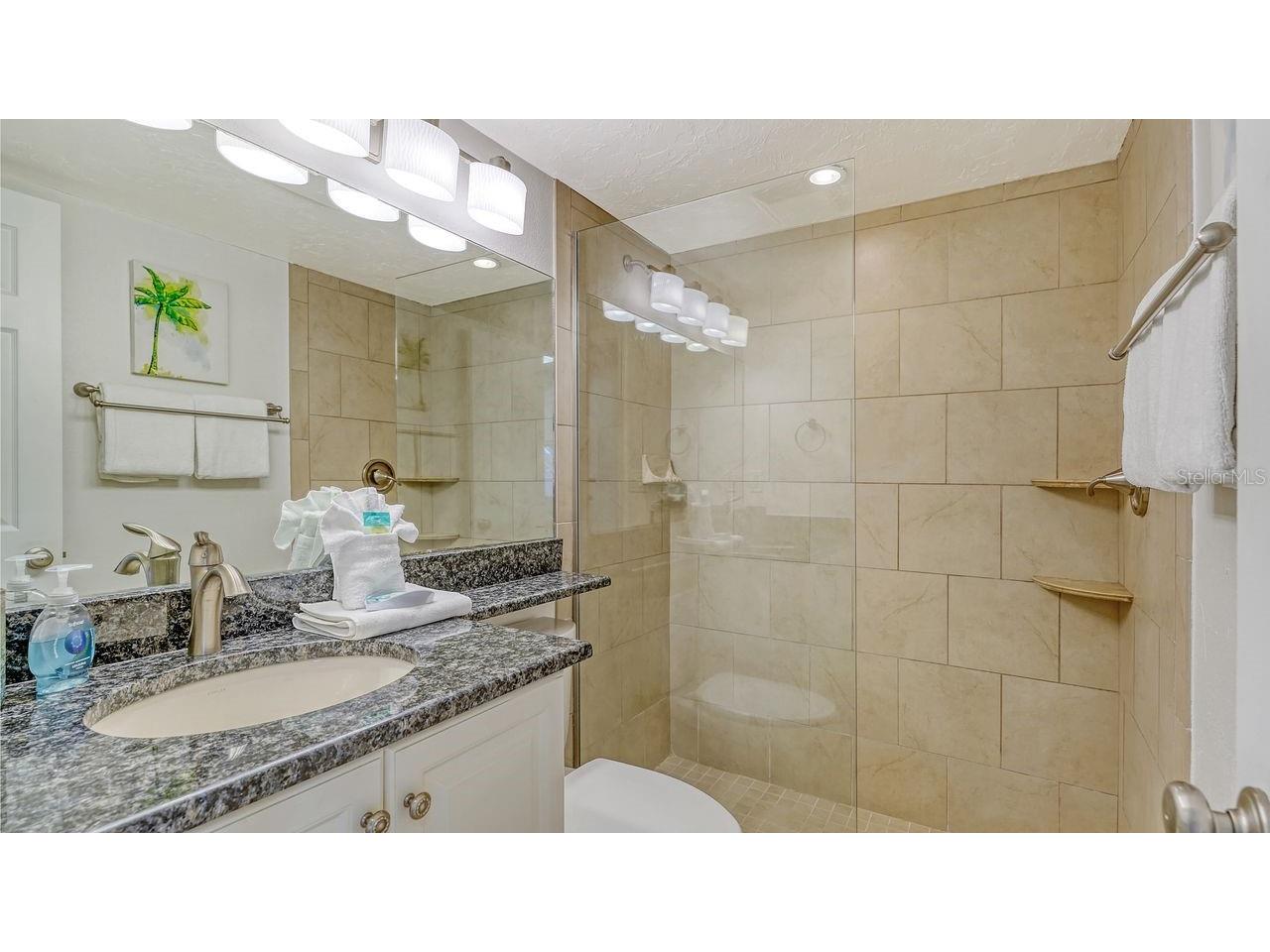 925 Beach Road #109 Sarasota FL 34242 A4665443 image27