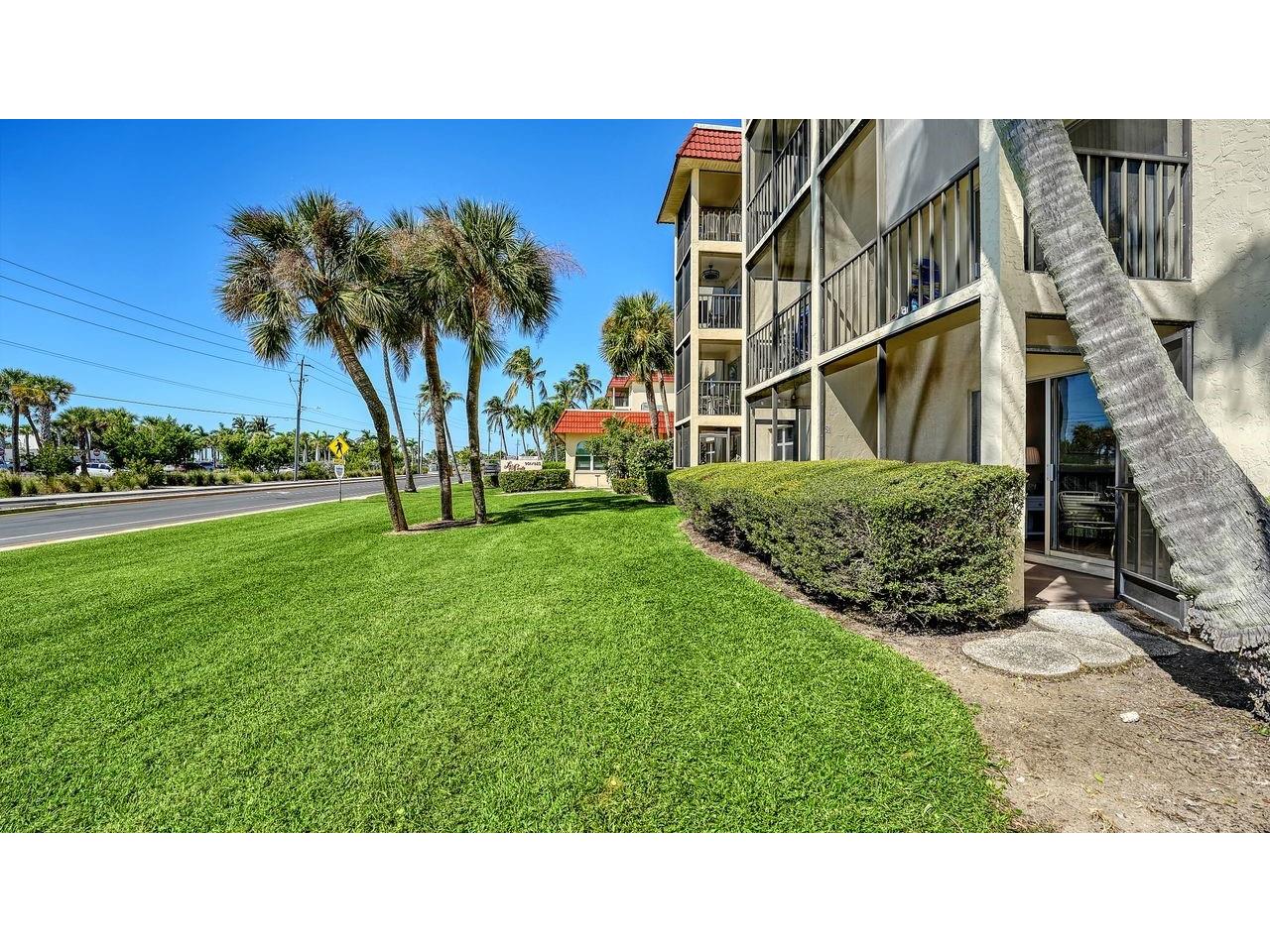 925 Beach Road #109 Sarasota FL 34242 A4665443 image29