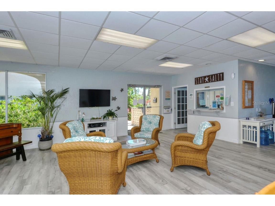 925 Beach Road #109 Sarasota FL 34242 A4665443 image48