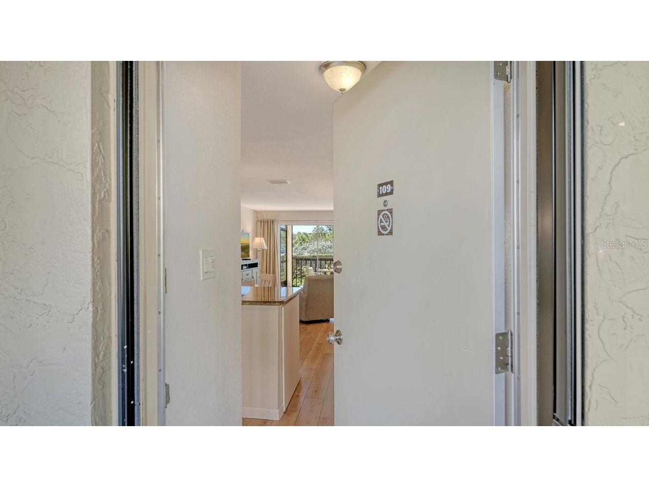 925 Beach Road #109 Sarasota FL 34242 A4665443 image6