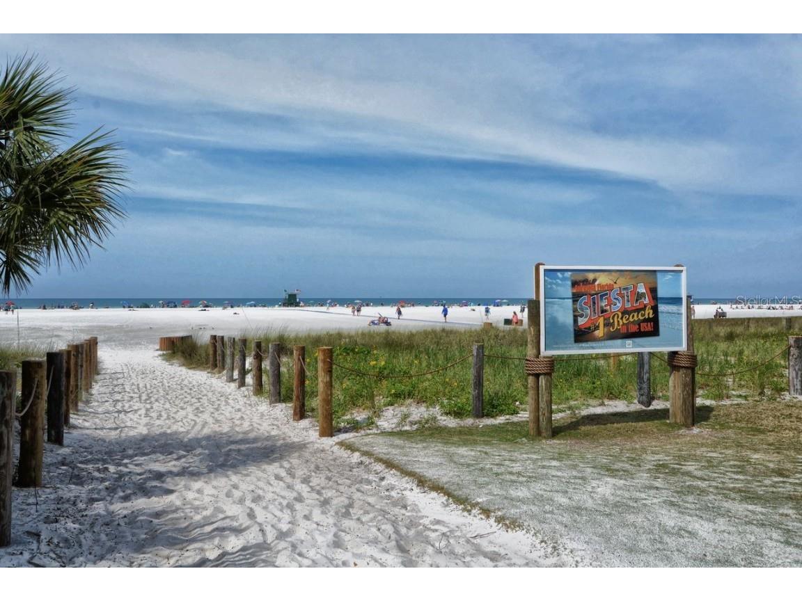 925 Beach Road #109 Sarasota FL 34242 A4665443 image60