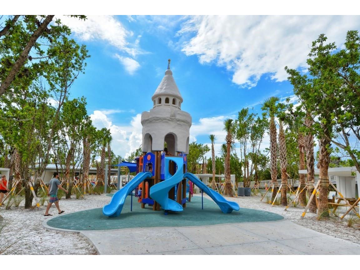 925 Beach Road #109 Sarasota FL 34242 A4665443 image63