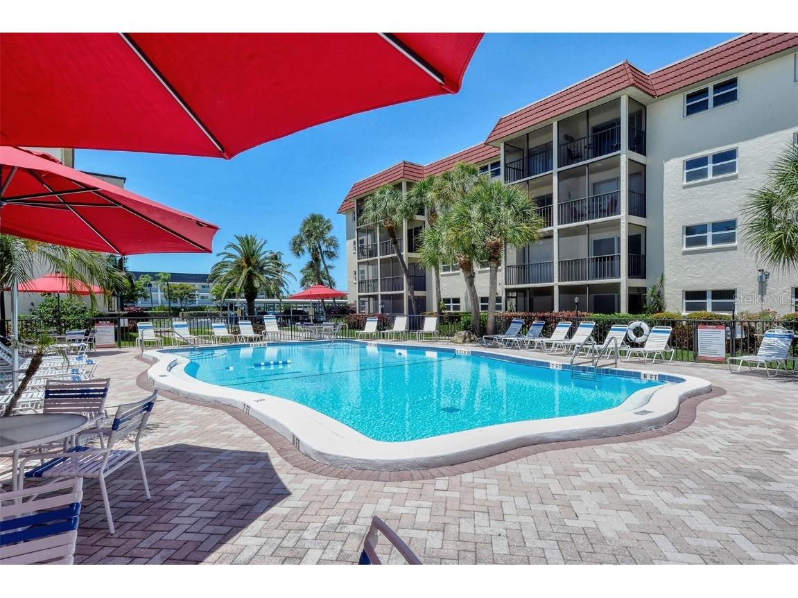 925 Beach Road #112 Siesta Key FL 34242 A4667098 image45