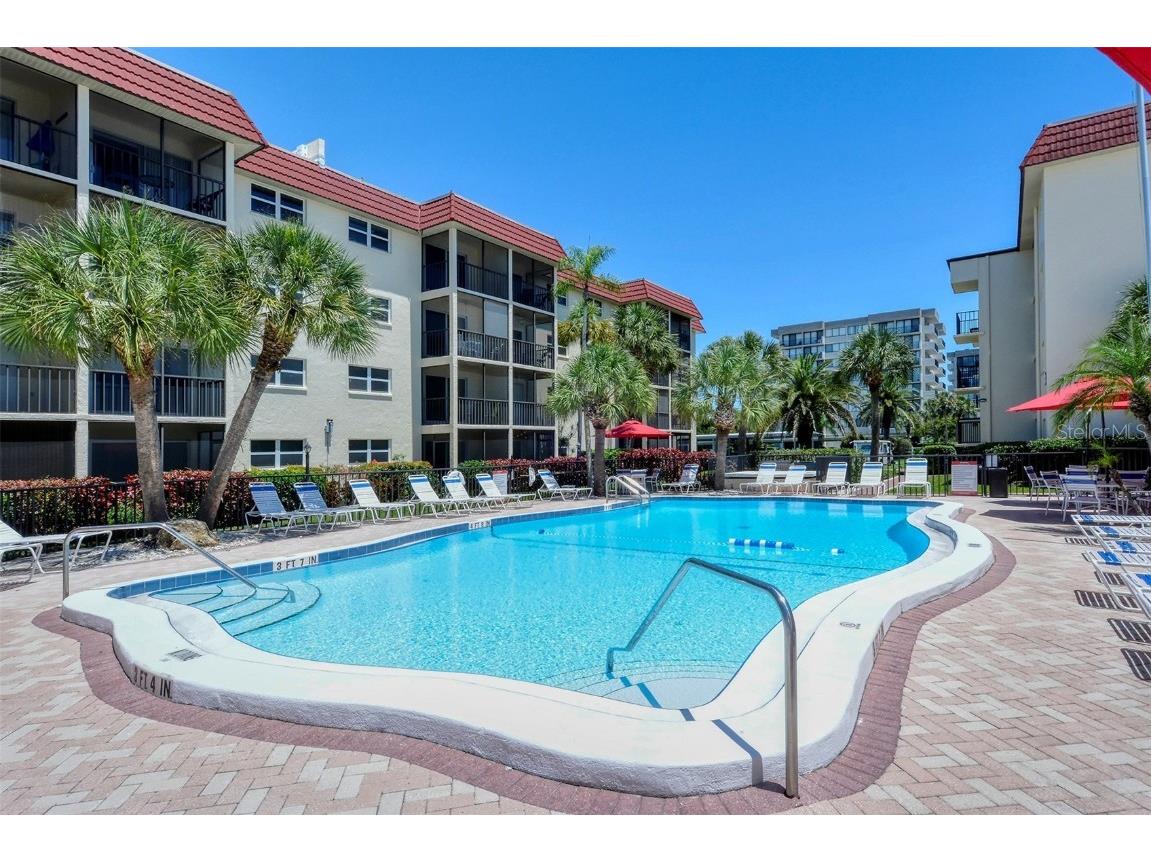 925 Beach Road #112 Siesta Key FL 34242 A4667098 image50