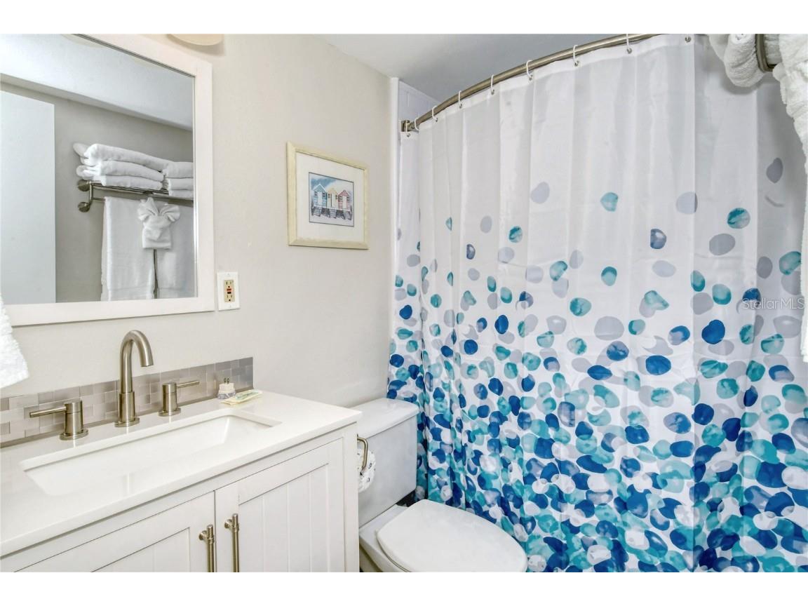 925 Beach Road #310 Sarasota FL 34242 TB8422646 image16