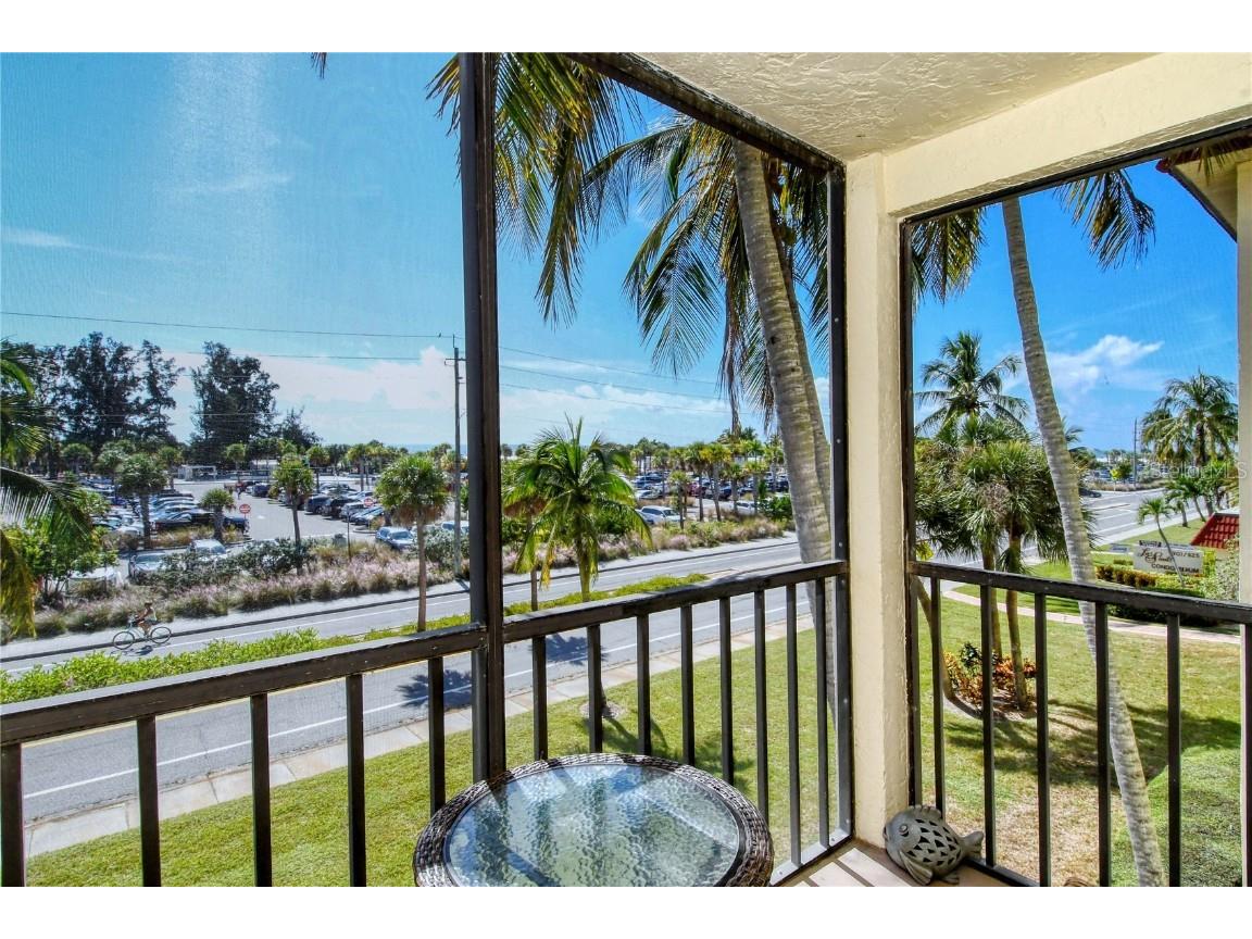 925 Beach Road #310 Sarasota FL 34242 TB8422646 image9