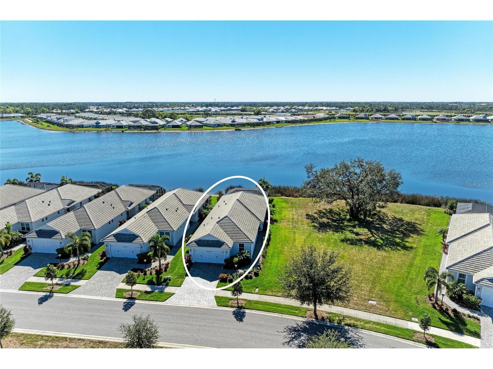 925 Crosswind Avenue Sarasota FL 34240 A4679579 image1
