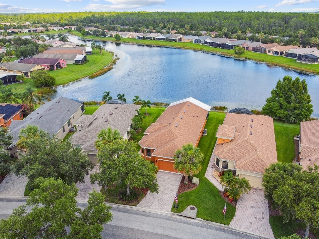 925 Grand Canal Dr Poinciana FL 34759 S5129682 image1