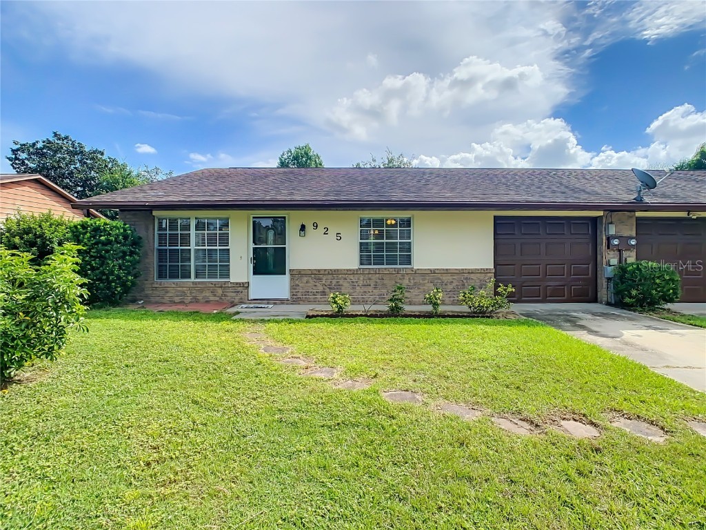 925 Hartford Dr Deland FL 32724 V4921486 image1