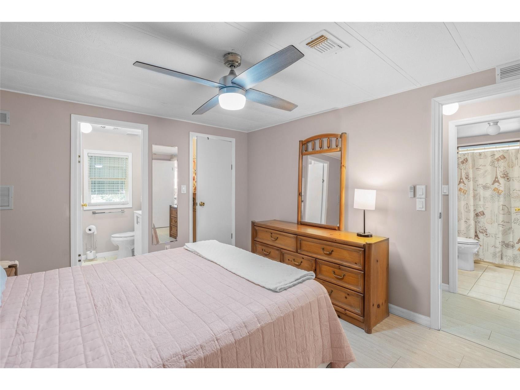 925 Iglesia Drive North Port FL 34287 N6138647 image15
