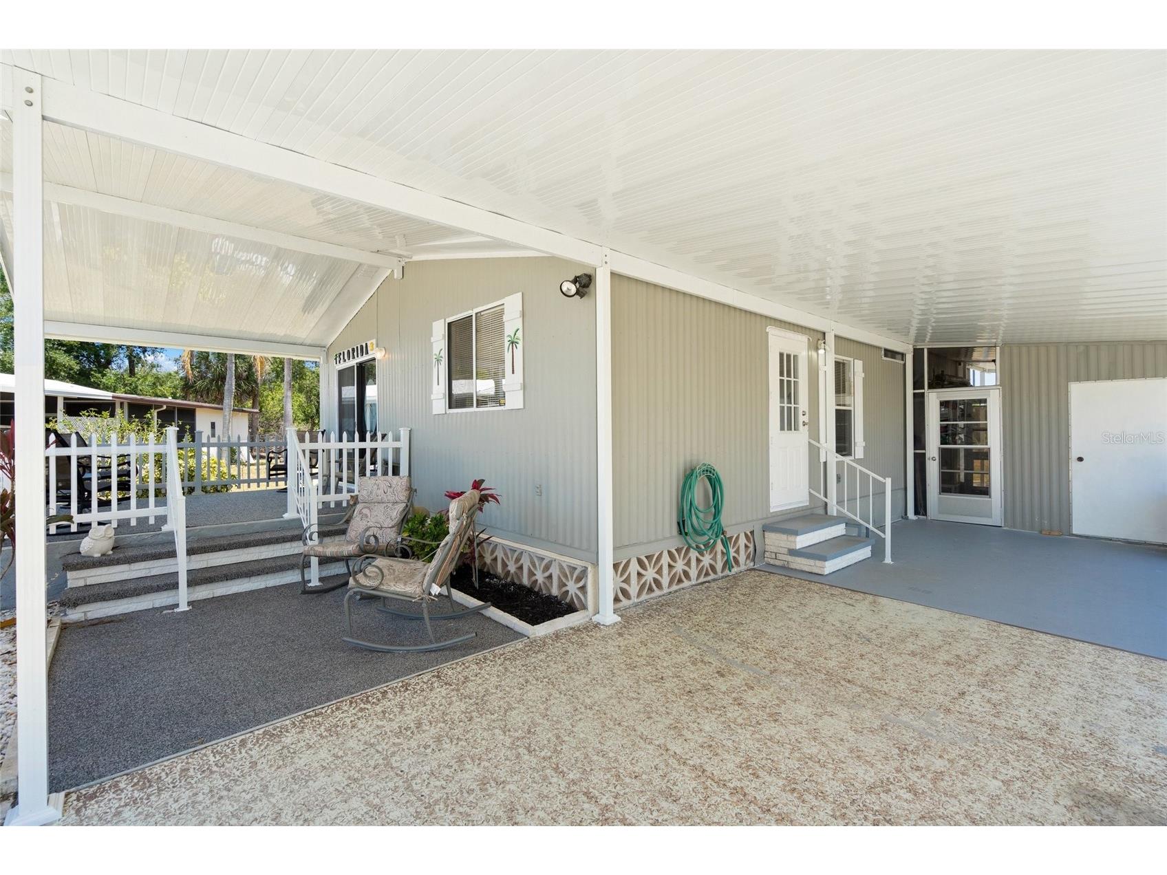 925 Iglesia Drive North Port FL 34287 N6138647 image2