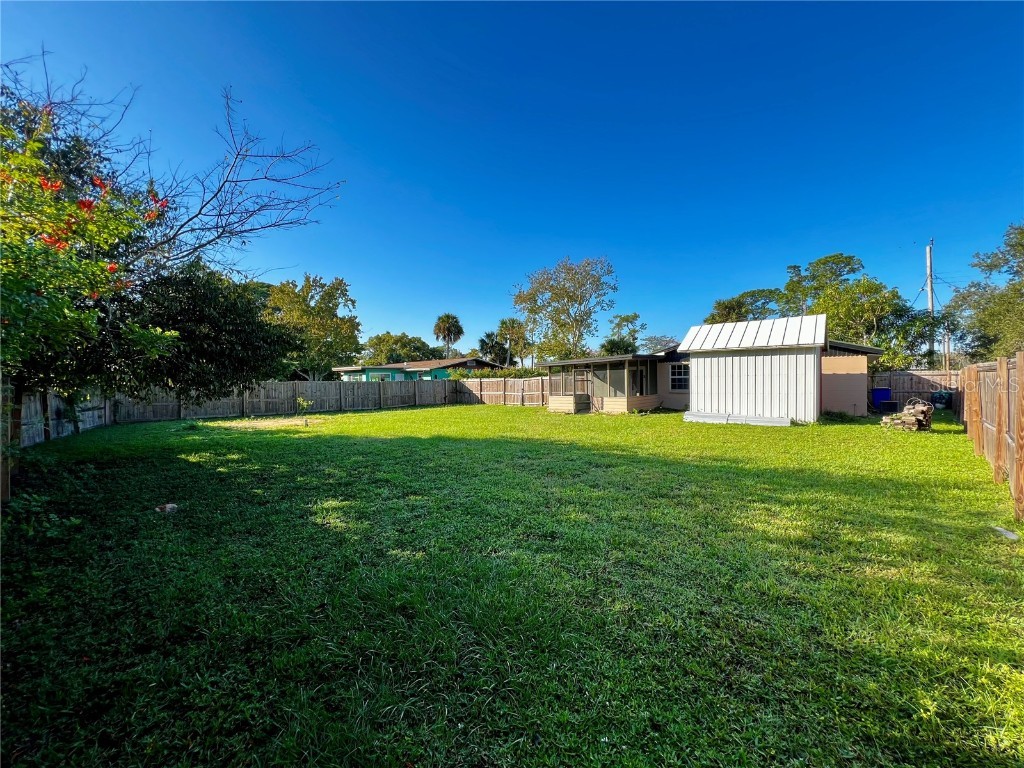 925 Lake Avenue Edgewater FL 32132 V4945458 image17