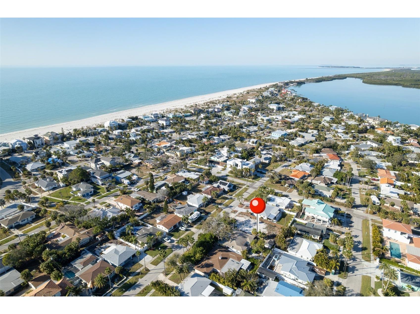 925 Lantana Avenue Clearwater Beach FL 33767 A4684139 image9
