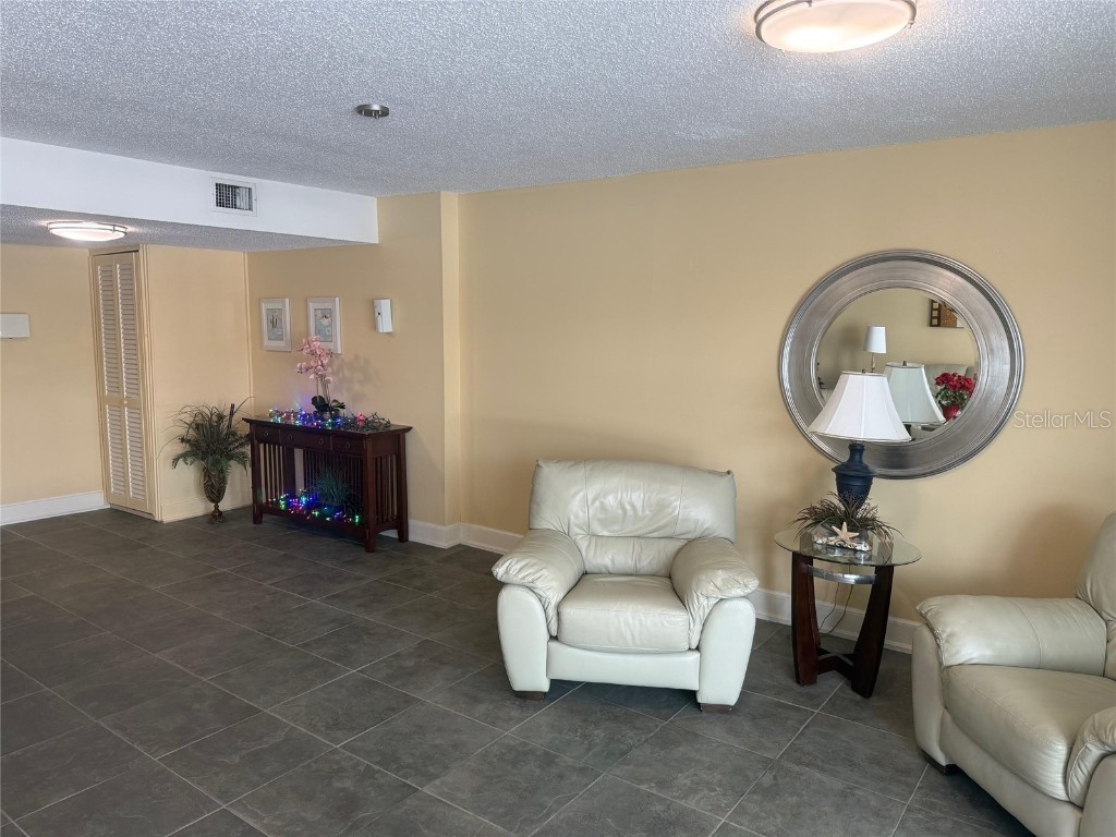 925 N Halifax Avenue #102 Daytona Beach FL 32118 O6367737 image27