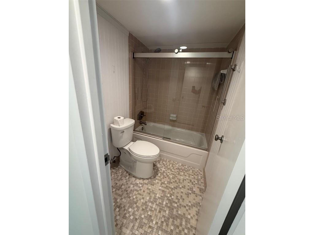 925 N Halifax Avenue #102 Daytona Beach FL 32118 O6367737 image36