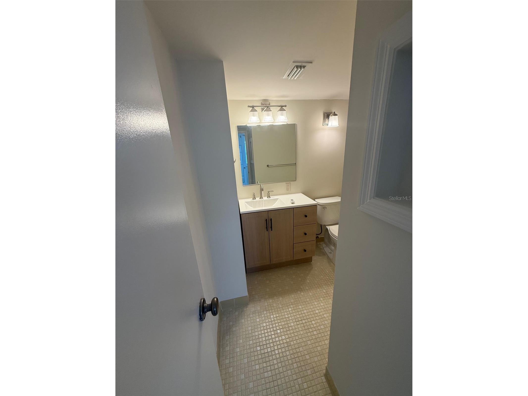 925 N Halifax Avenue #102 Daytona Beach FL 32118 O6386687 image37