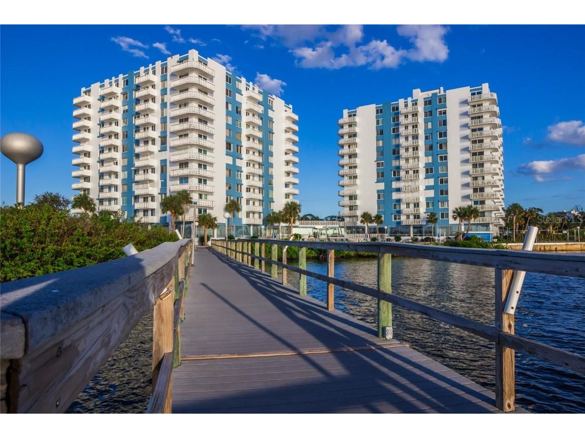 925 N Halifax Avenue #102 Daytona Beach FL 32118 V4944433 image1