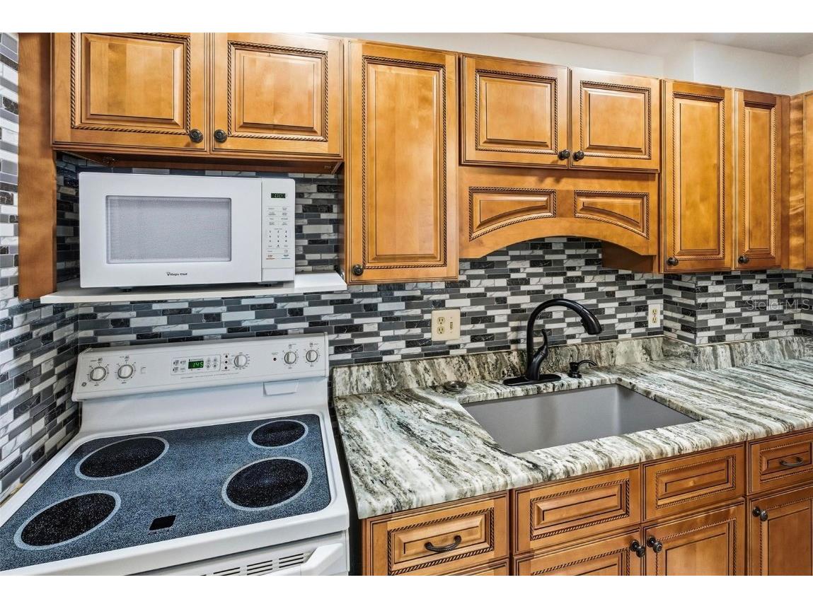 925 N Halifax Avenue #103 Daytona Beach FL 32118 FC314606 image9