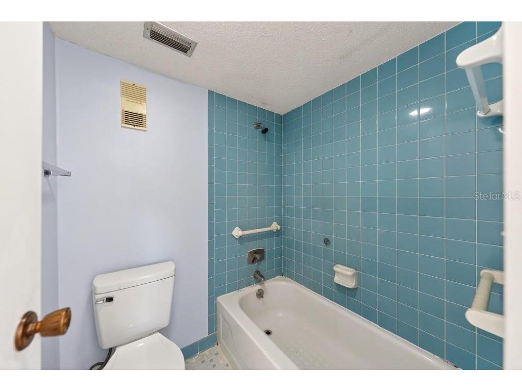 925 N Halifax Avenue #410 Daytona Beach FL 32118 - INTRACOASTAL WATERWAY O6417202 image39