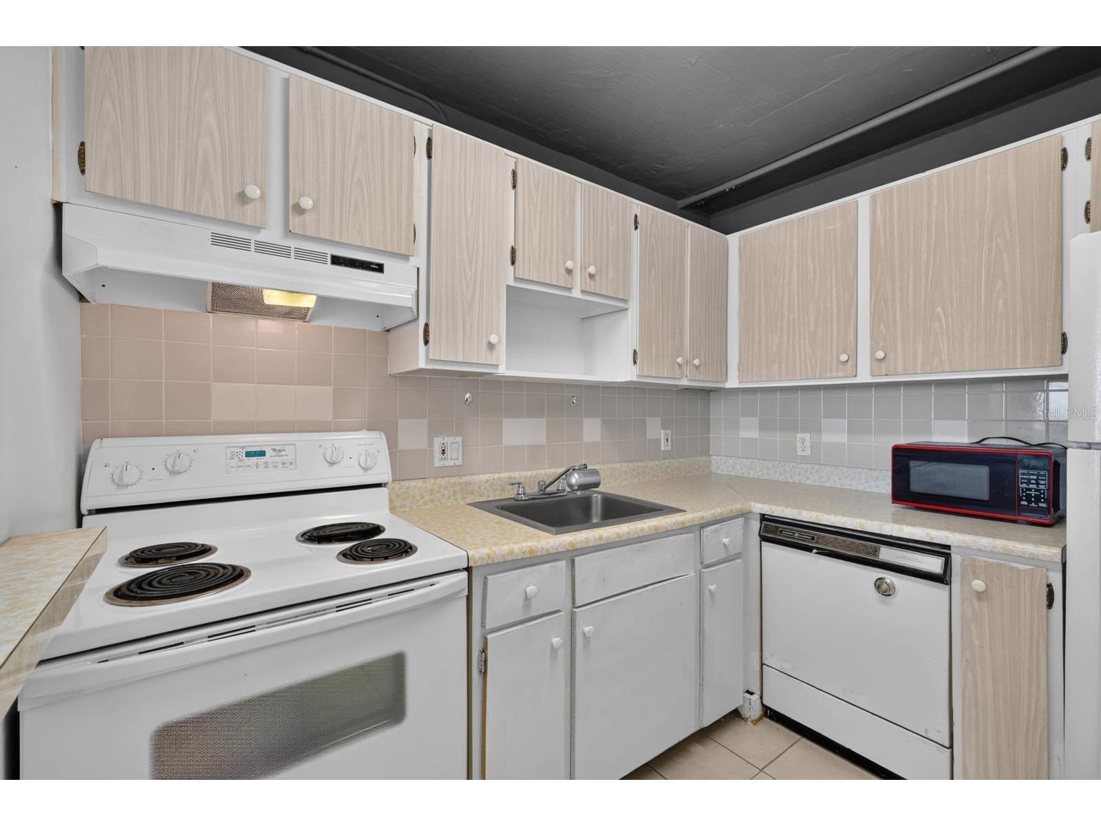 925 N Halifax Avenue #710 Daytona Beach FL 32118 FC319651 image12