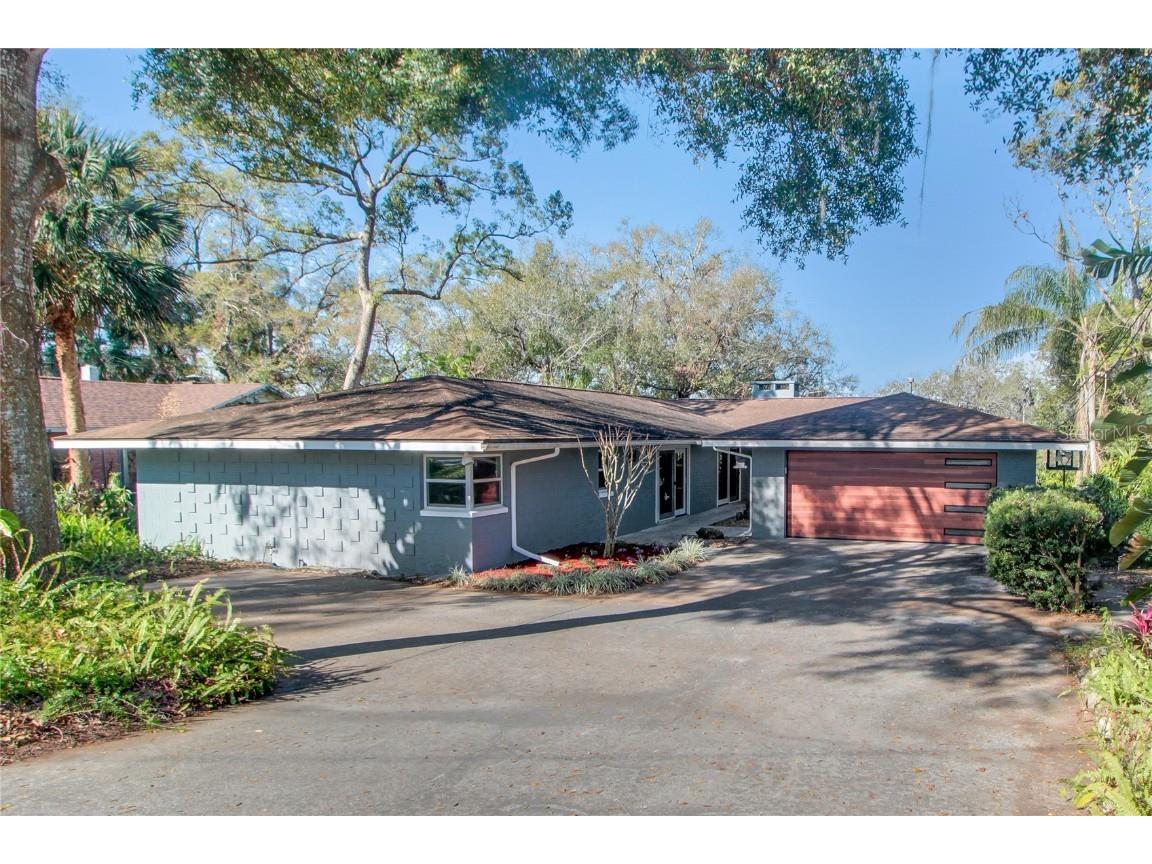 925 Northside Drive Mount Dora FL 32757 - LAKE GERTRUDE G5093795 image1