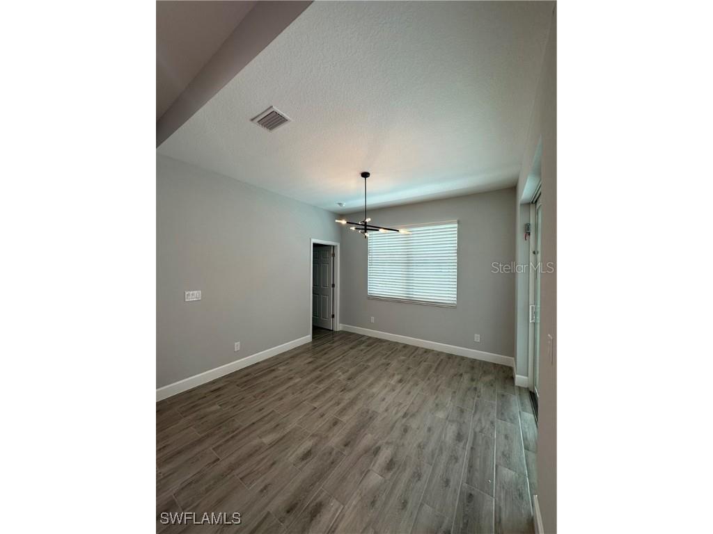 925 NW 9th Avenue Cape Coral FL 33993 OM718676 image11