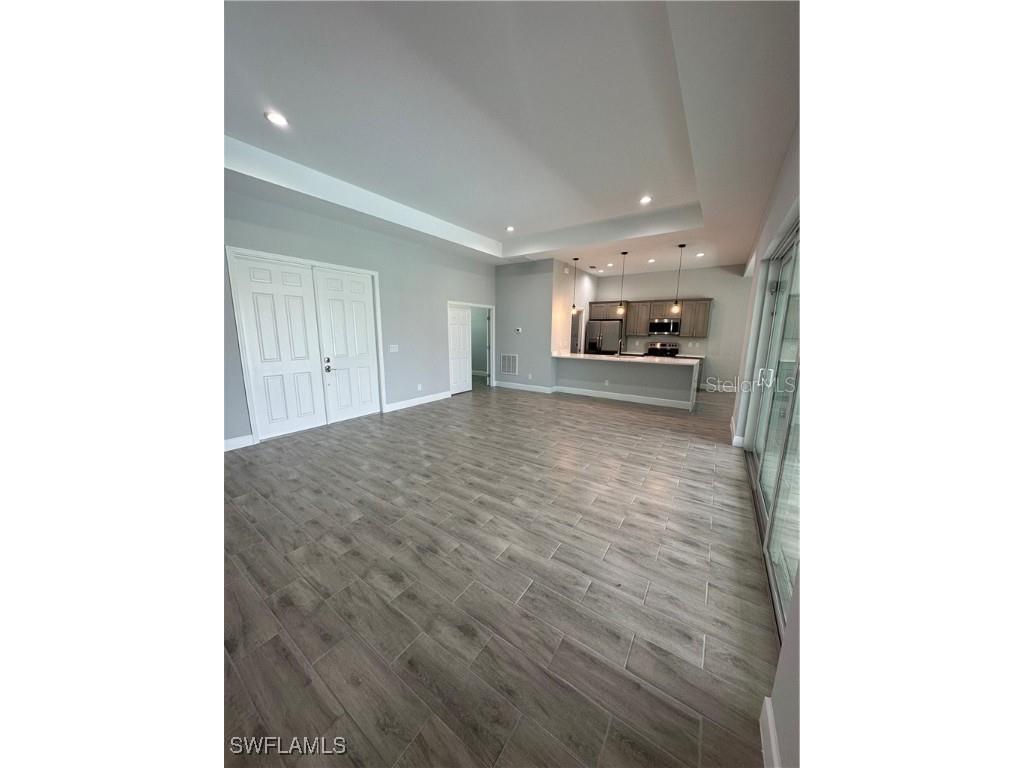 925 NW 9th Avenue Cape Coral FL 33993 OM718676 image7
