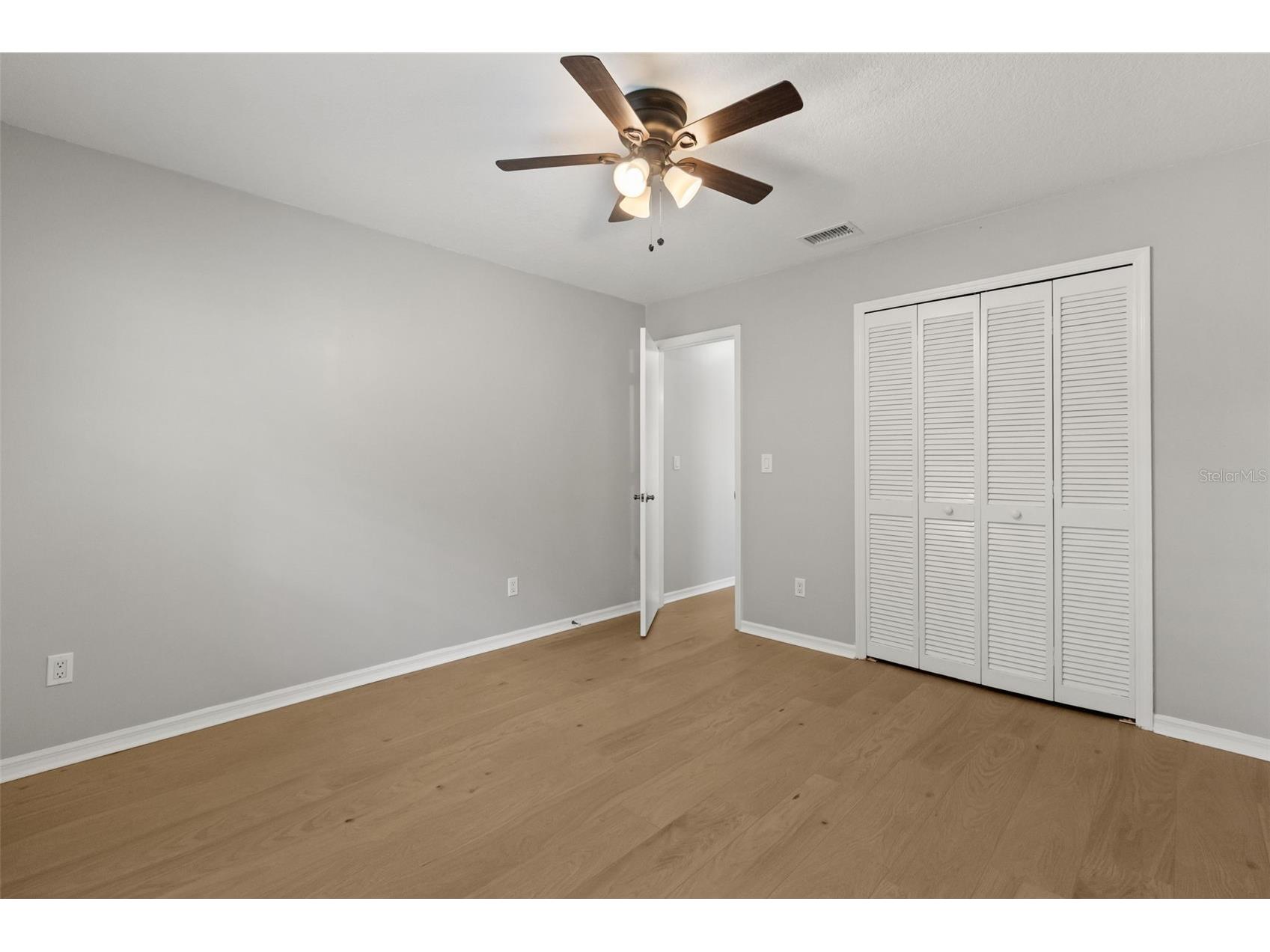 925 Red Dandy Drive Orlando FL 32818 O6401092 image16