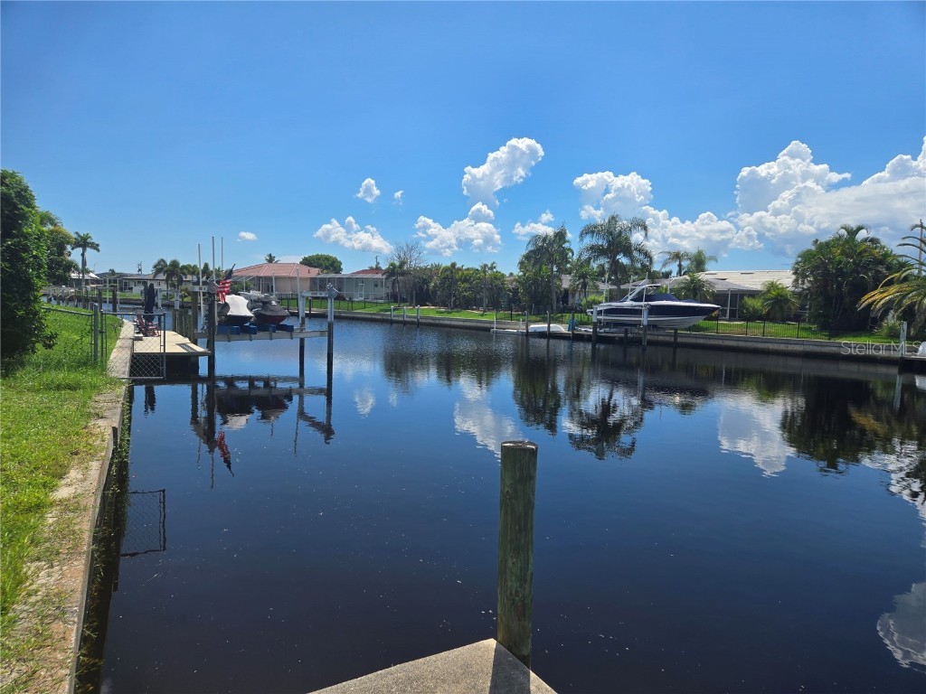 925 Santa Brigida Court Punta Gorda FL 33950 N6140593 image2