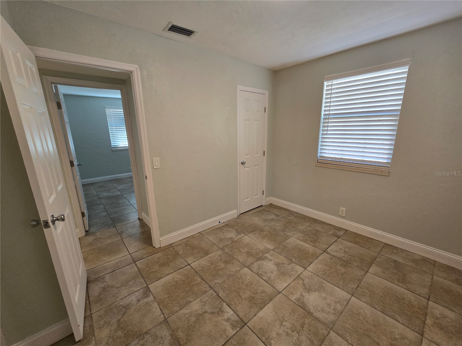 925 School Street Daytona Beach FL 32114 V4947277 image12