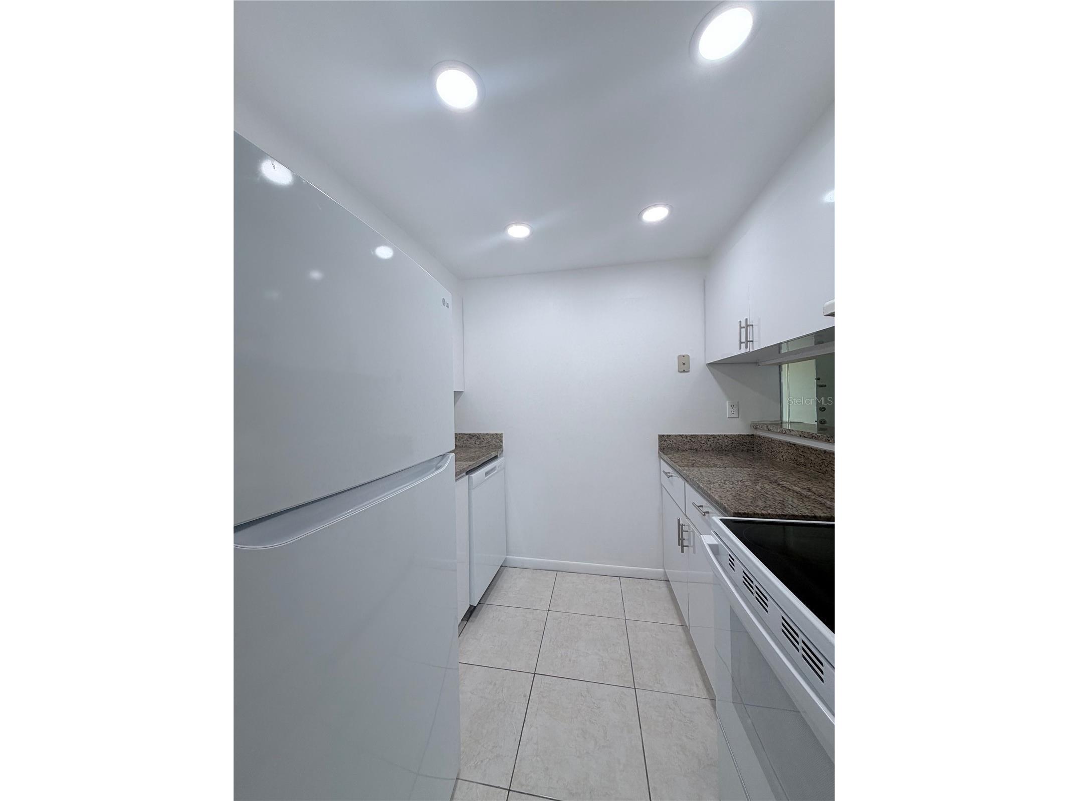 925 W Oak Ridge Road #925C Orlando FL 32809 S5147888 image4