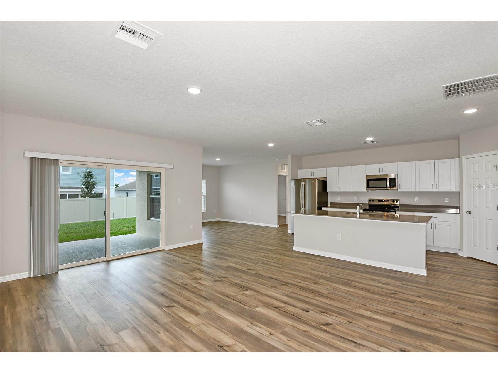 9252 Orchard Park Lane Dade City FL 33525 TB8505454 image3
