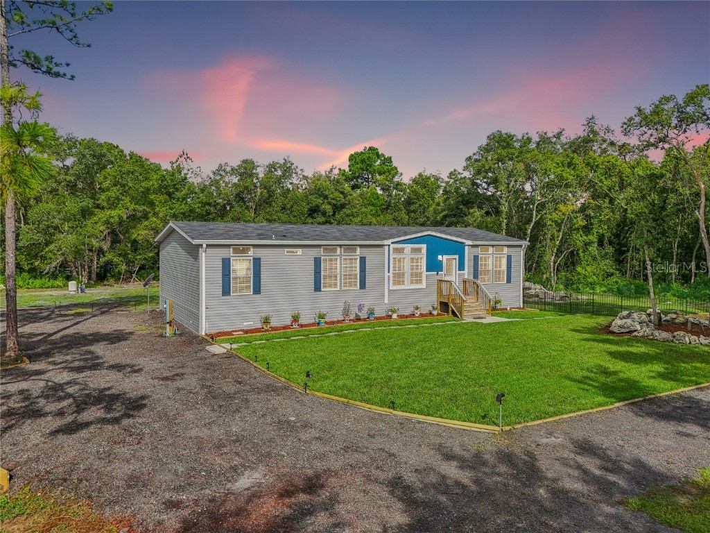 9253 Garetta Avenue Webster FL 33597 TB8302178 image1