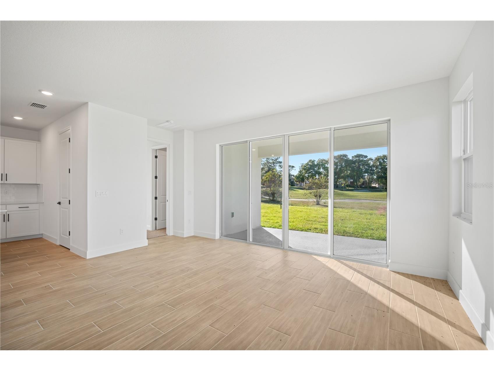 9253 Players Drive Weeki Wachee FL 34613 S5127201 image16