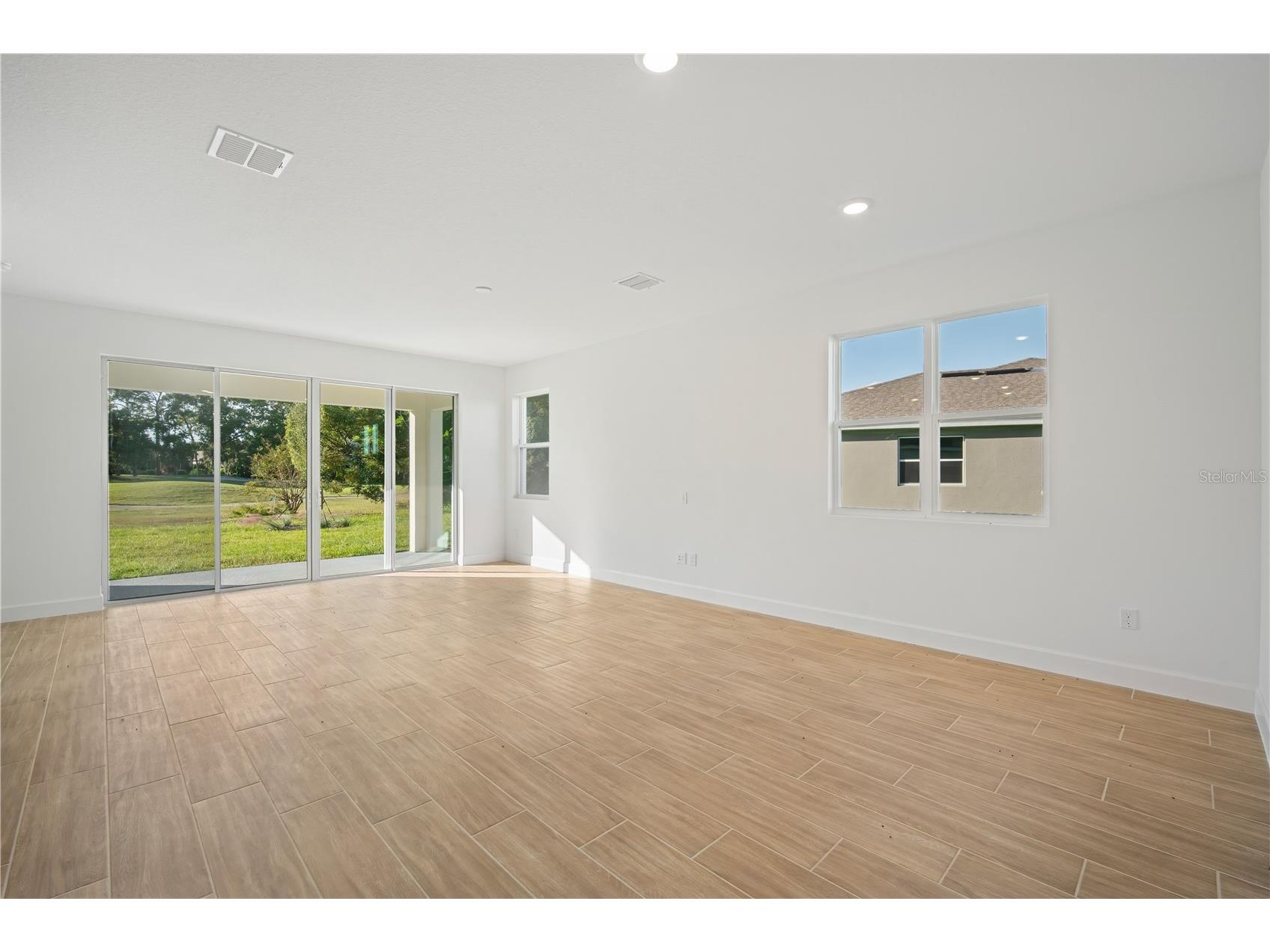 9253 Players Drive Weeki Wachee FL 34613 S5127201 image19