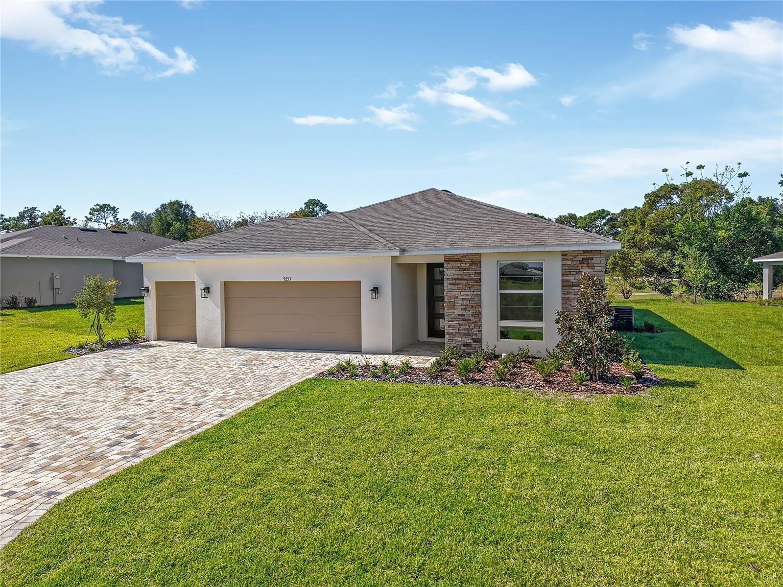 9253 Players Drive Weeki Wachee FL 34613 S5127201 image3