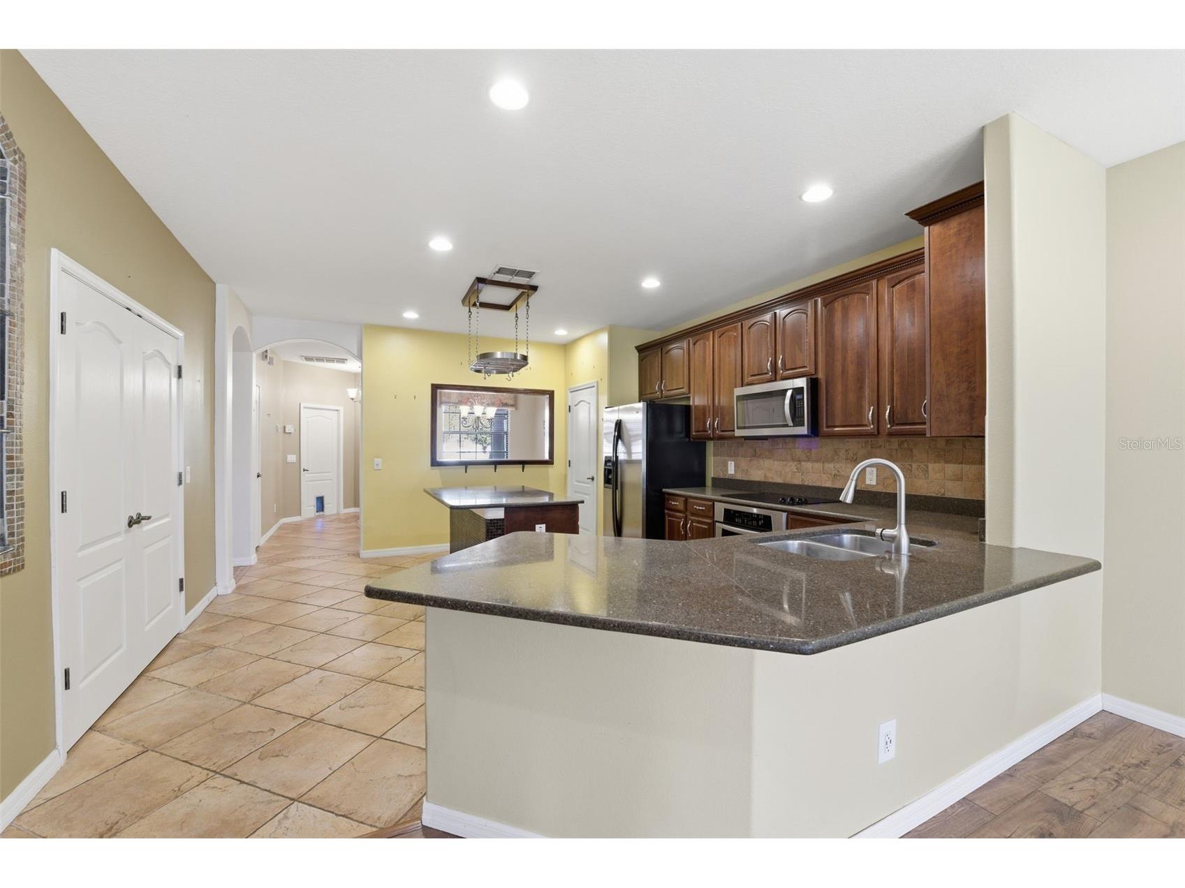 9255 Southern Charm Circle Brooksville FL 34613 W7882662 image43