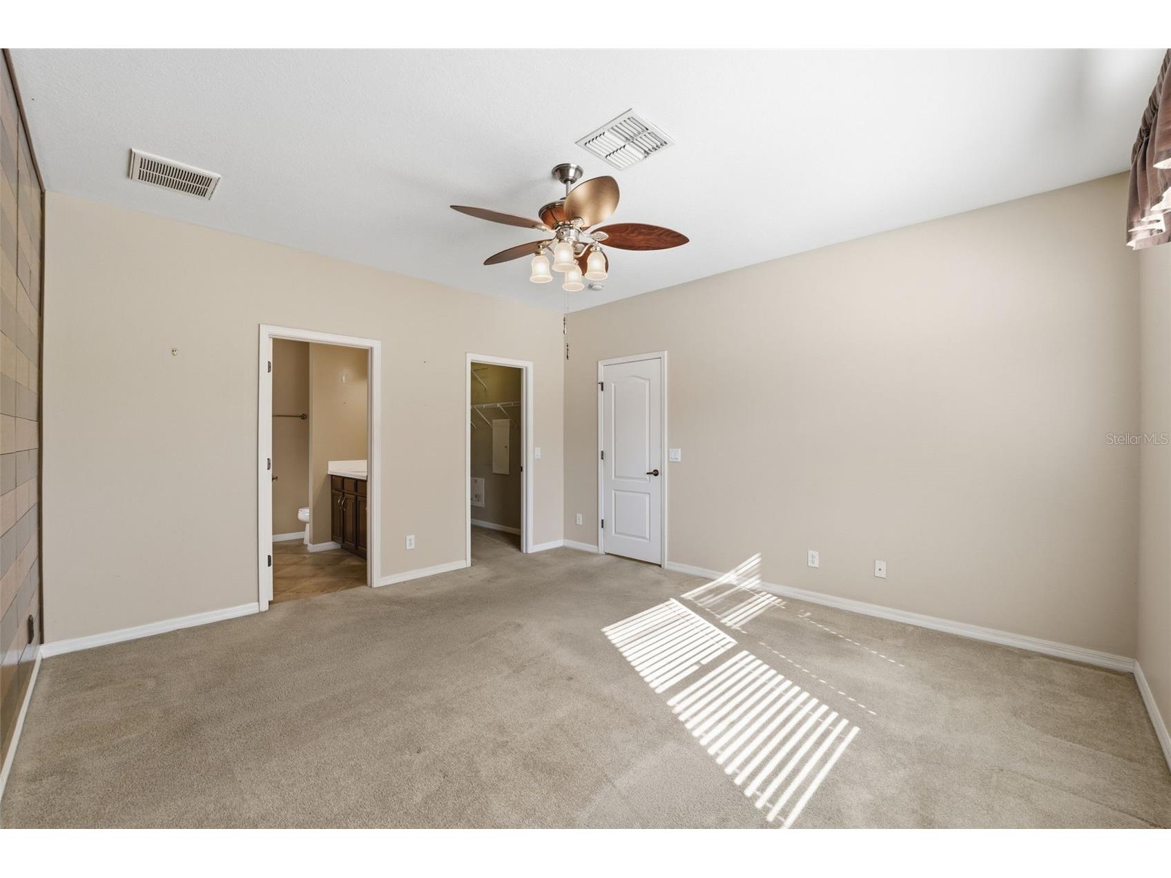 9255 Southern Charm Circle Brooksville FL 34613 W7882662 image50