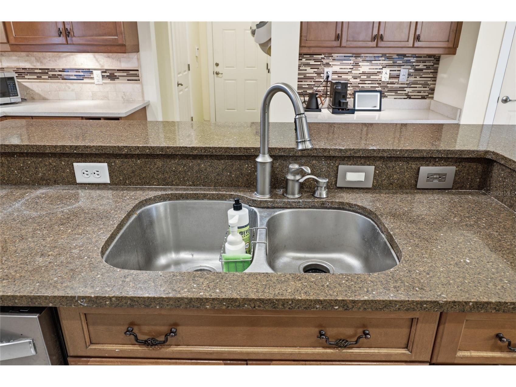 9255 SW 29 Avenue Gainesville FL 32608 GC538913 image16