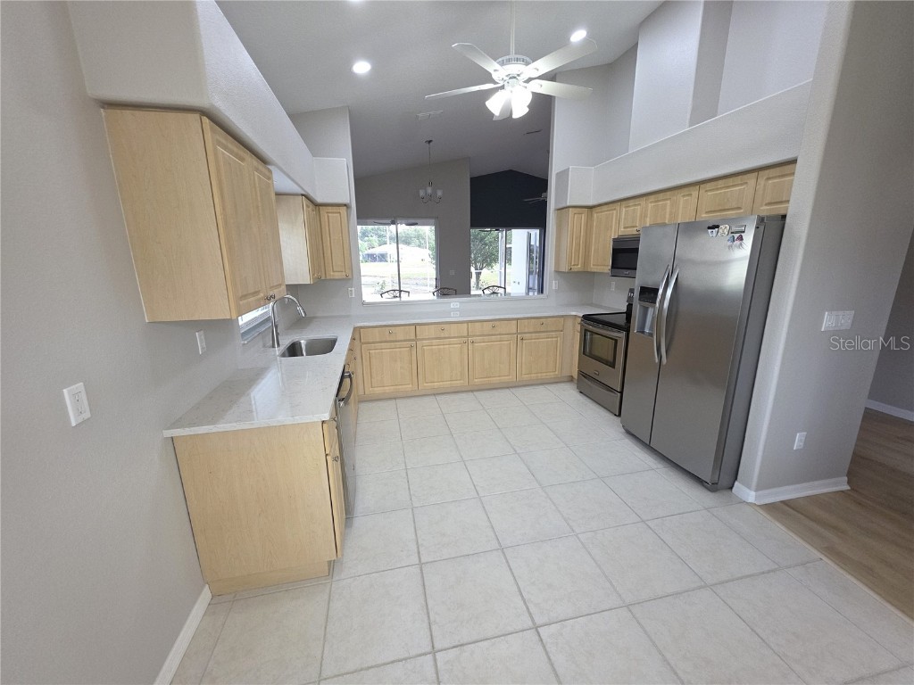 9257 Bonnie Cove Drive Weeki Wachee FL 34613 W7879411 image4