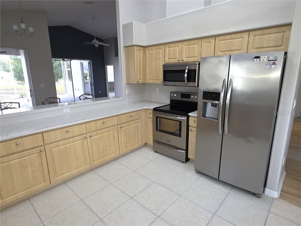 9257 Bonnie Cove Drive Weeki Wachee FL 34613 W7879411 image5