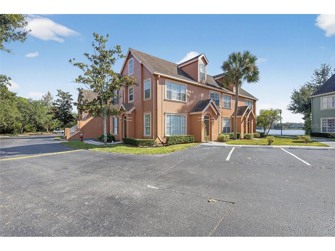 9258 Lake Chase Island Way Tampa FL 33626 TB8449172 image36